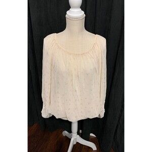 Emma Rose Top. Size L.